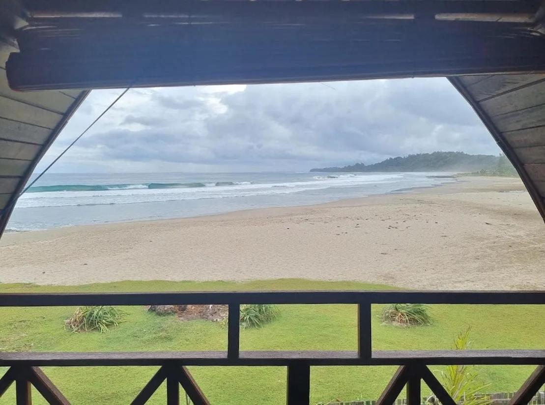 Momos Surf Shack 호텔 Salul 외부 사진