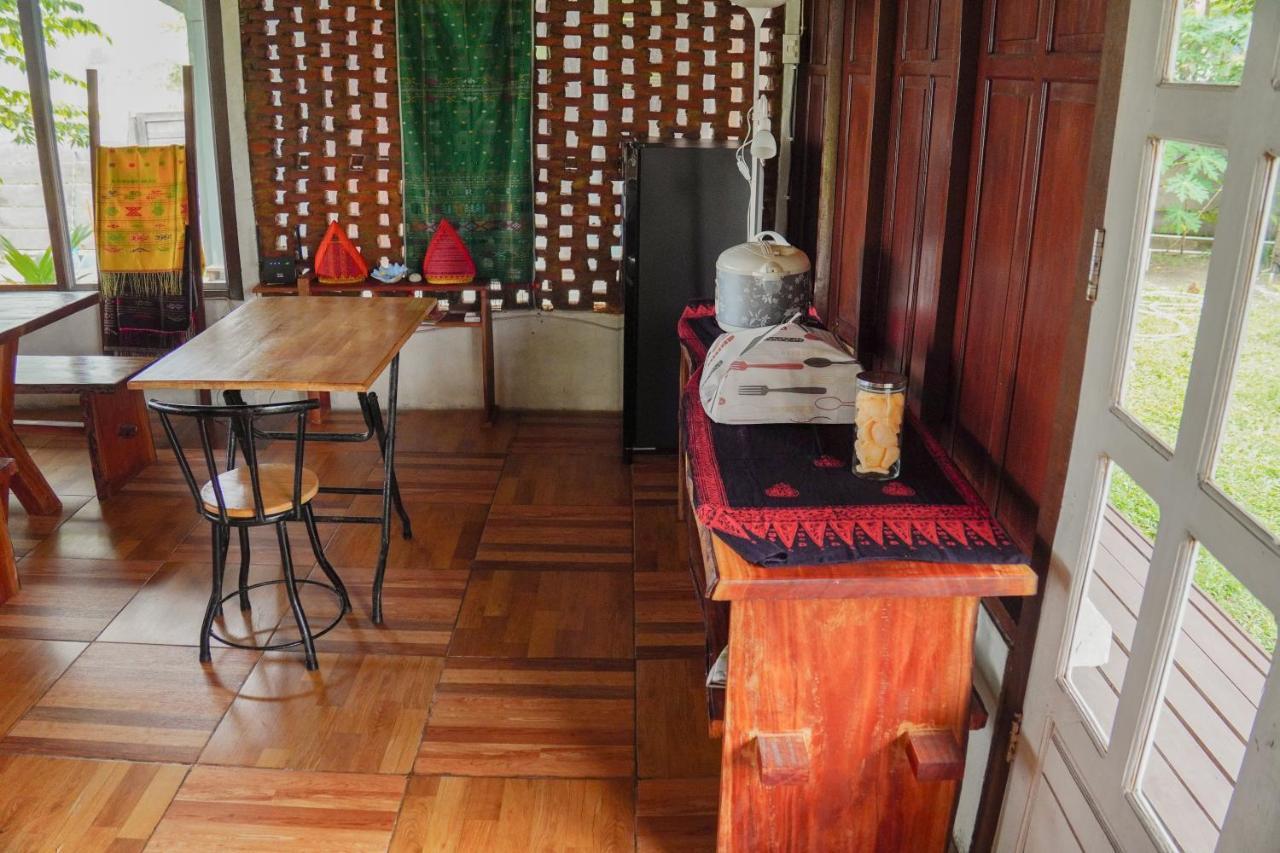 Momos Surf Shack 호텔 Salul 외부 사진