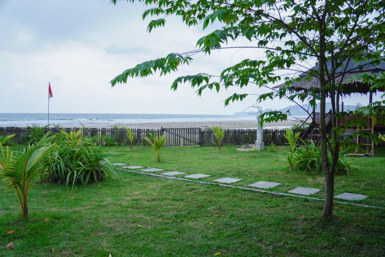 Momos Surf Shack 호텔 Salul 외부 사진